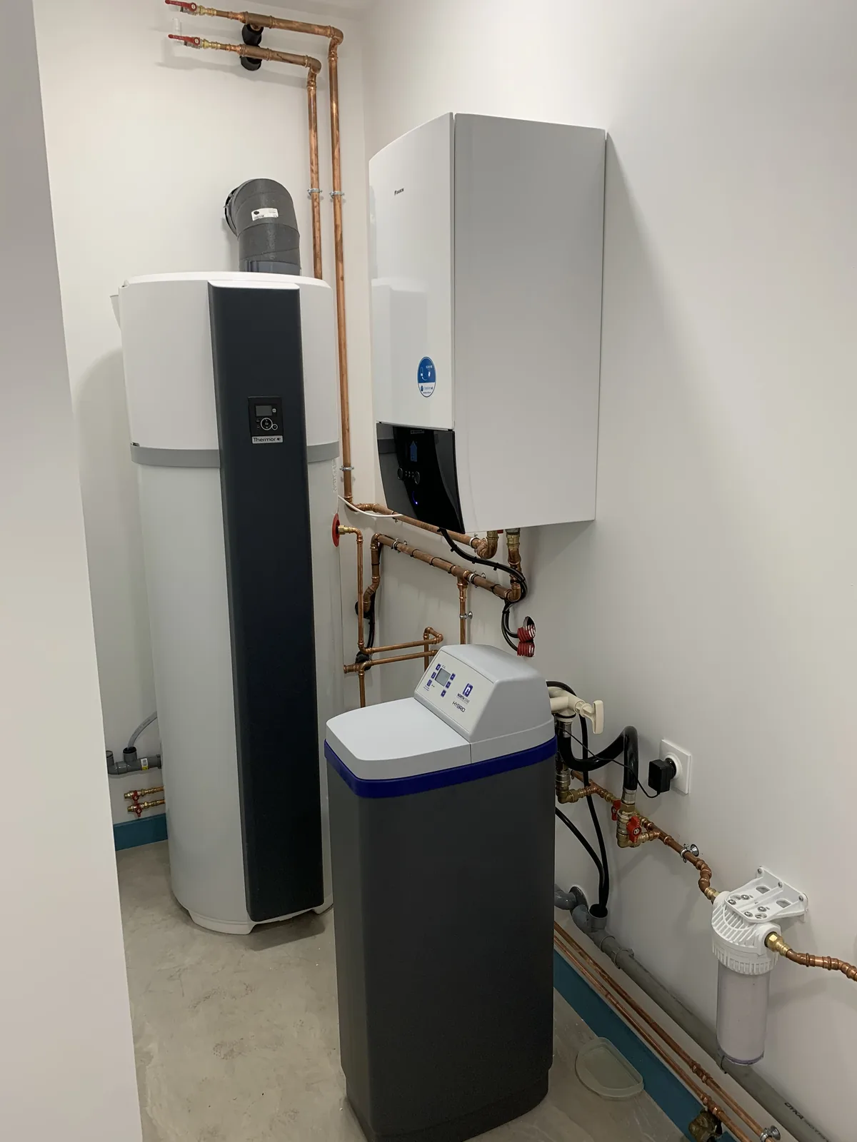 Chauffe-eau thermodynamique installé par AG Clim 17 à La Rochelle
