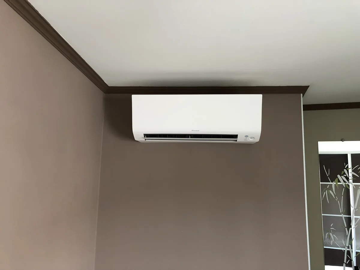 Climatisation réversible installée par AG Clim 17 en Charente-Maritime